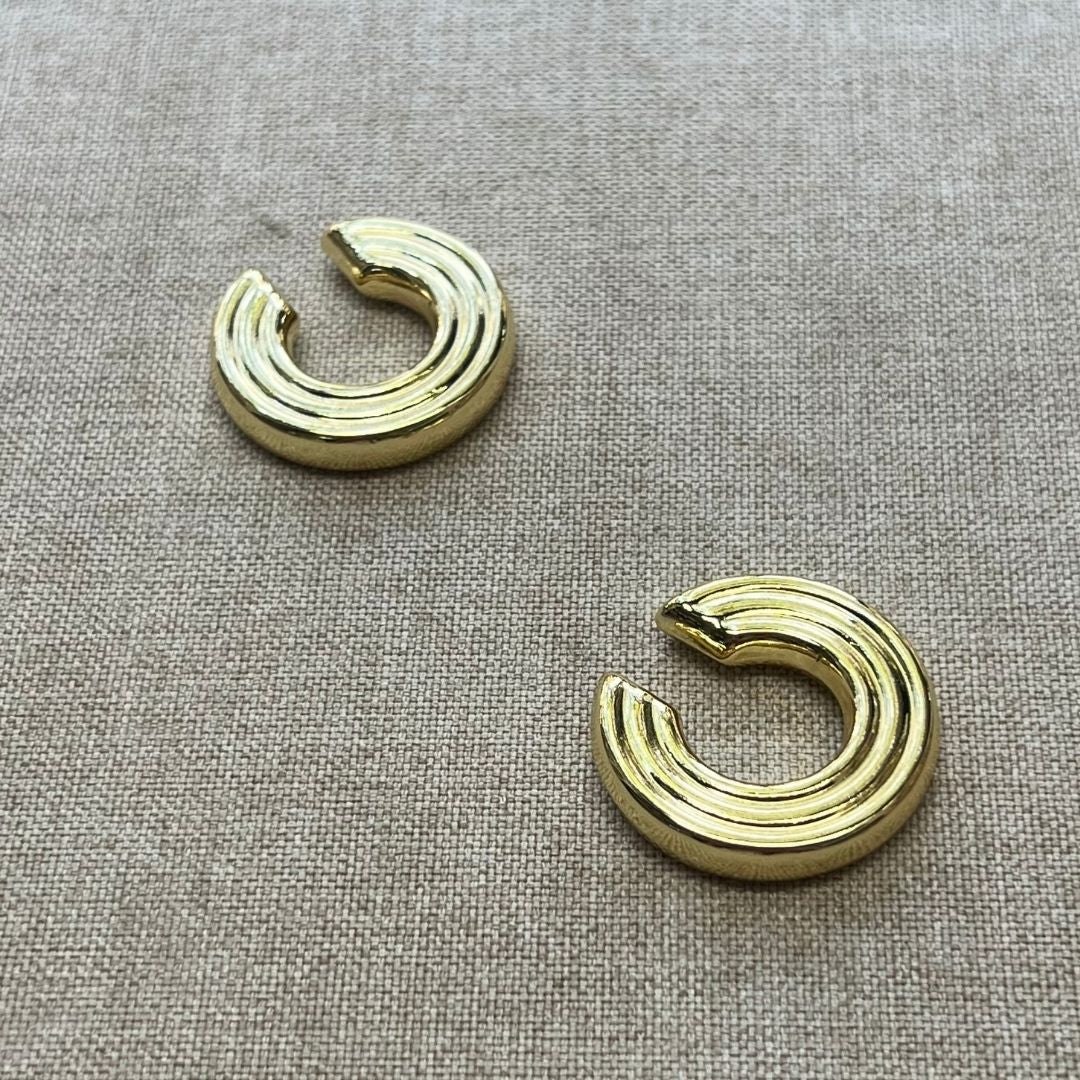 Earcuff Aura