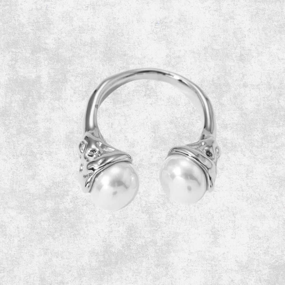Anillo Maki