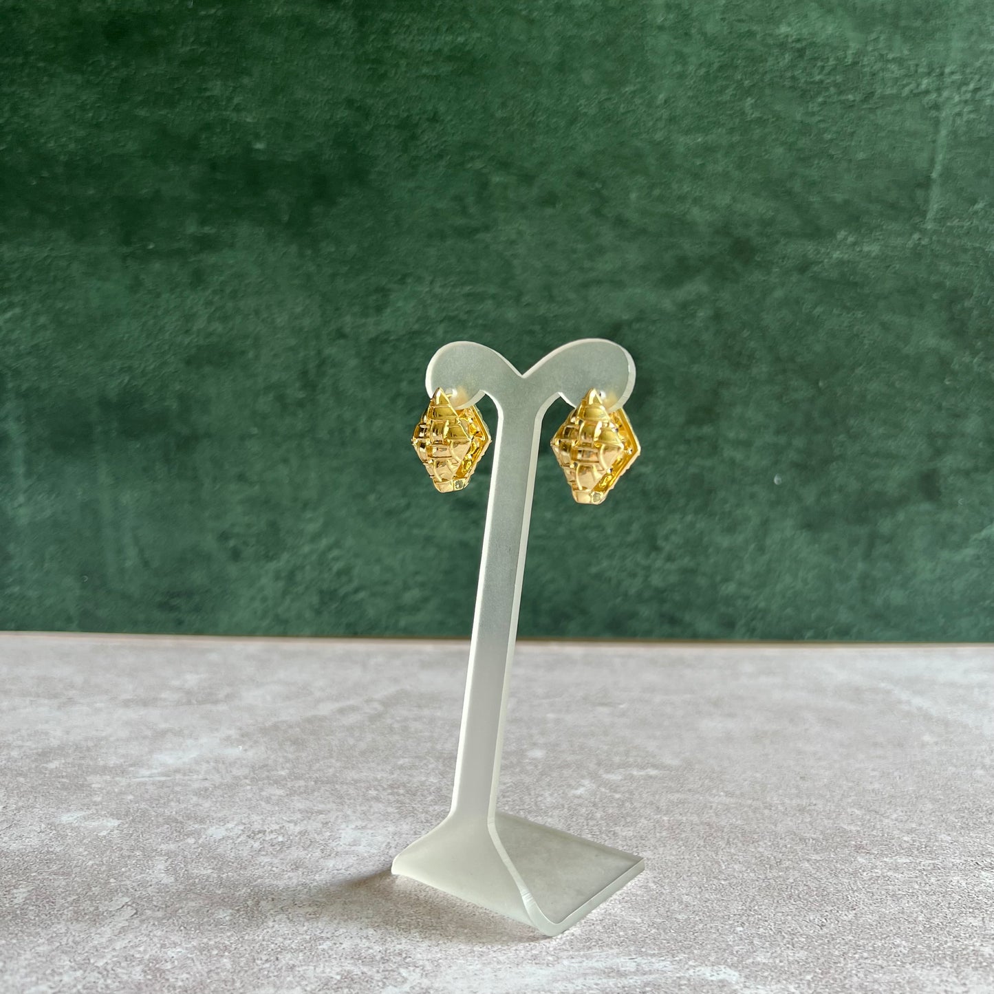 Aretes Amara