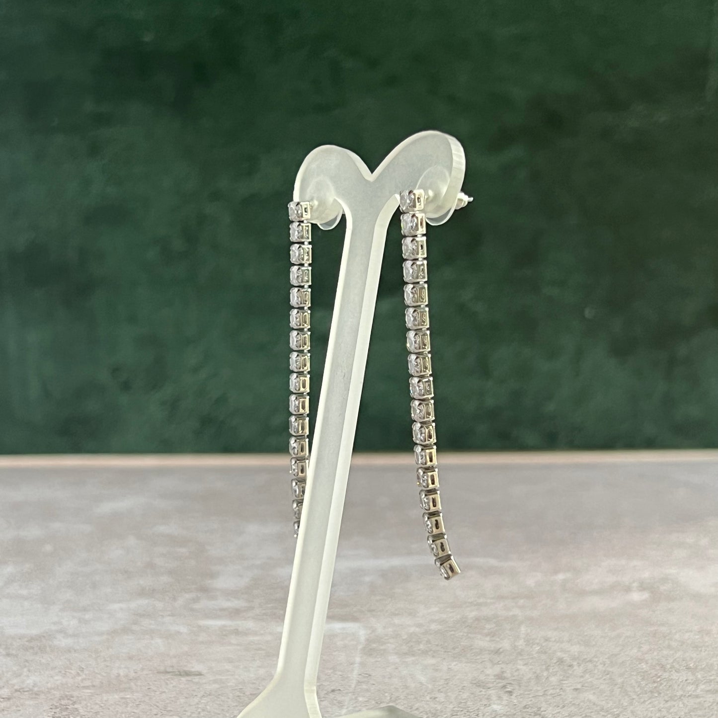 Aretes Larr