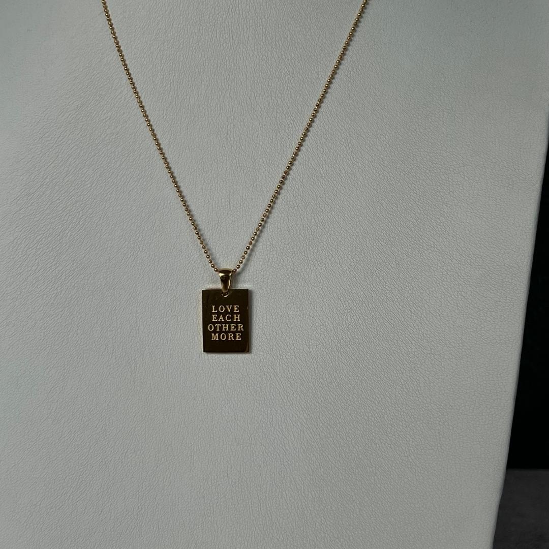 Collar Quotes